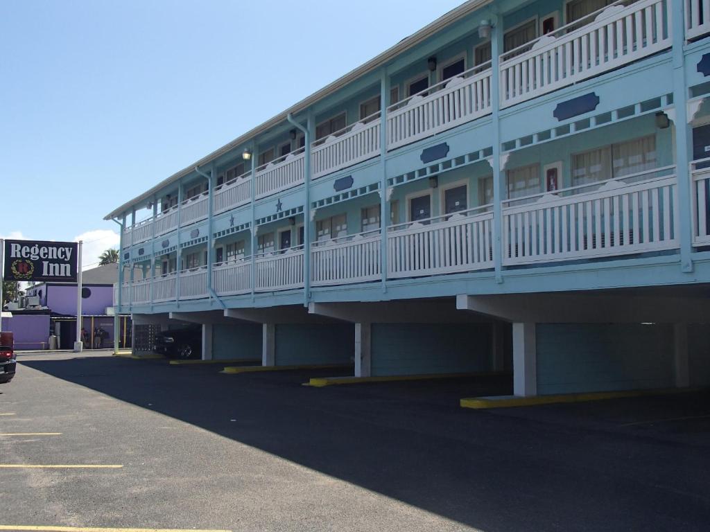 Regency Inn Motel By The Beach Corpus Christi Exterior photo